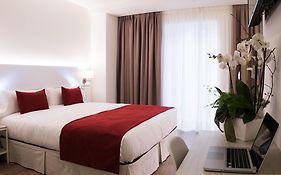 Hotel Pompaelo Plaza del Ayuntamiento&Spa